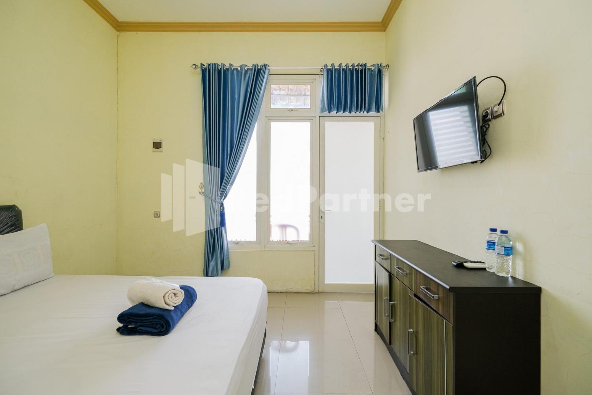 Grand Kencana Guesthouse Syariah Near Wisata Bahari Lamongan Paciran Eksteriør billede